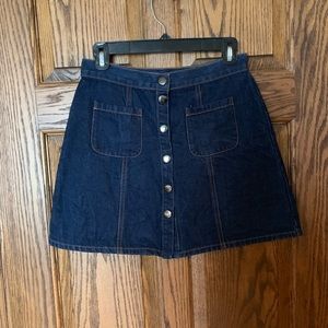 Denim button skirt